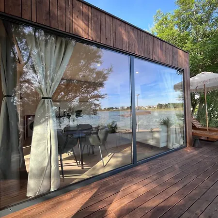 10gardens Premium Mobile Homes With Private Jacuzzi & Sauna By Oiko Collection Privlaka (Zadar)