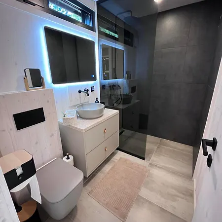10gardens Premium Mobile Homes With Private Jacuzzi & Sauna By Oiko Collection Feriehus *