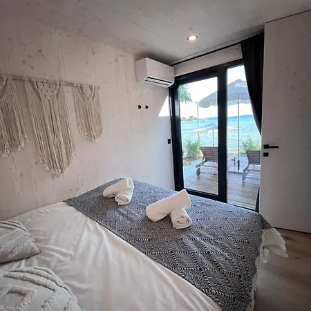 10gardens Premium Mobile Homes With Private Jacuzzi & Sauna By Oiko Collection Privlaka (Zadar)