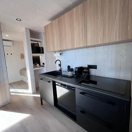 10gardens Premium Mobile Homes With Private Jacuzzi & Sauna By Oiko Collection Privlaka (Zadar)