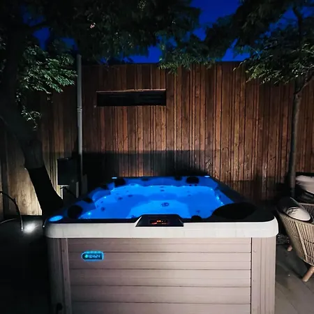 10gardens Premium Mobile Homes With Private Jacuzzi & Sauna By Oiko Collection Feriehus