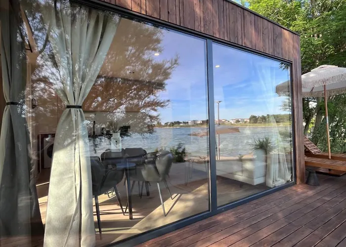 10gardens Premium Mobile Homes With Private Jacuzzi & Sauna By Oiko Collection Privlaka (Zadar)